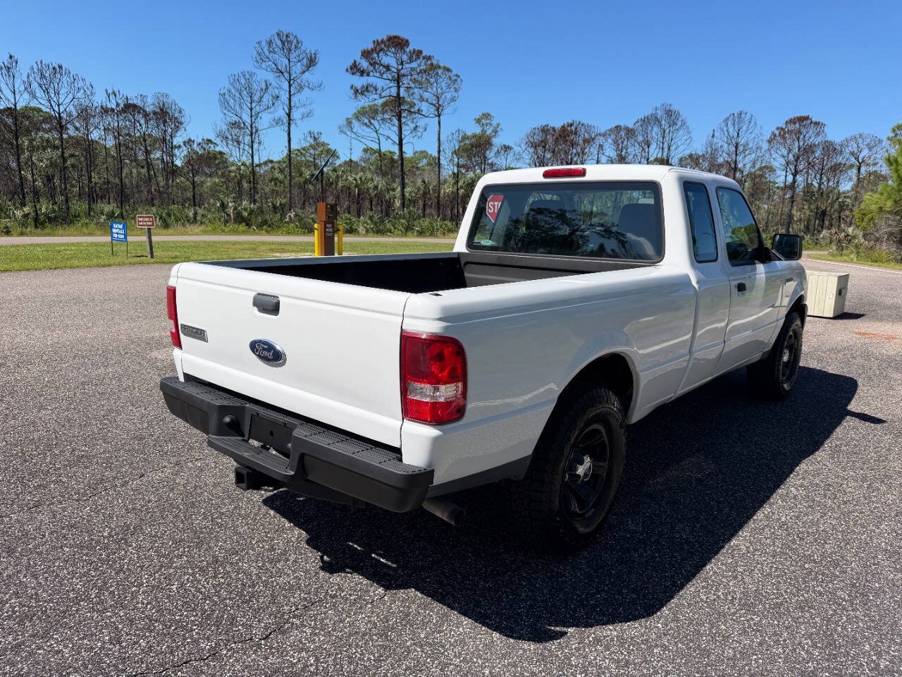 Used 2011 Ford Ranger XL RWD image 6