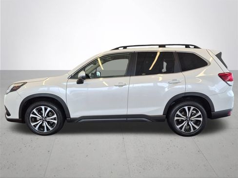 Used 2022 Subaru Forester Limited AWD/4WD image 11
