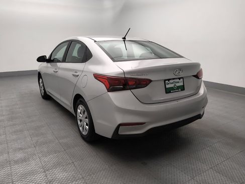 Used 2022 Hyundai Accent SE FWD image 6
