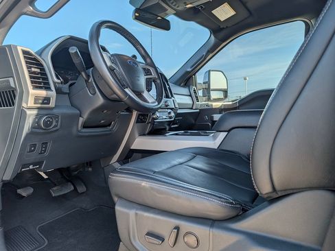 Certified 2022 Ford F250 Lariat w/ Lariat Ultimate Package AWD/4WD image 22