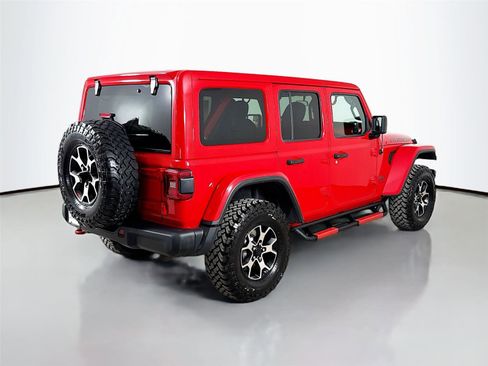 Used 2021 Jeep Wrangler Unlimited Rubicon w/ Steel Bumper Group image 8
