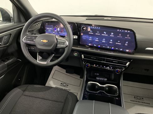 New 2026 Chevrolet Traverse LT w/ Driver Confidence Package image 18