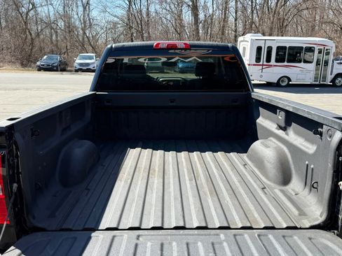 Used 2016 GMC Sierra 1500 SLE w/ SLE Value Package image 39