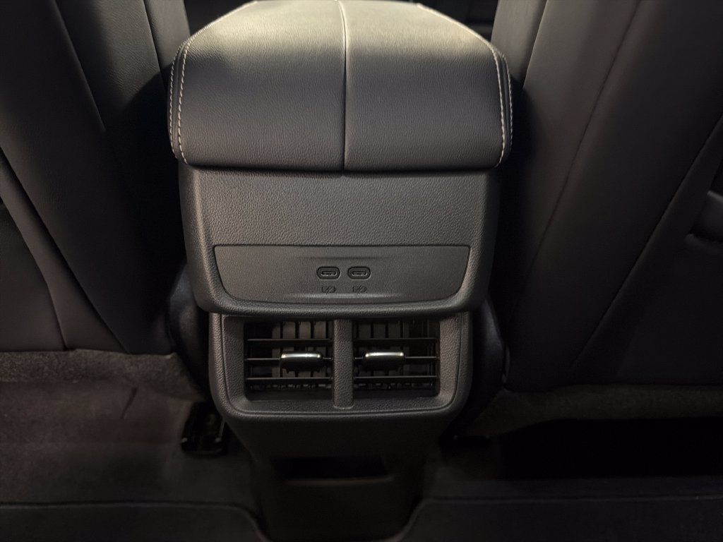 New 2027 GMC Terrain Elevation w/ Elevation Premium Package FWD image 14