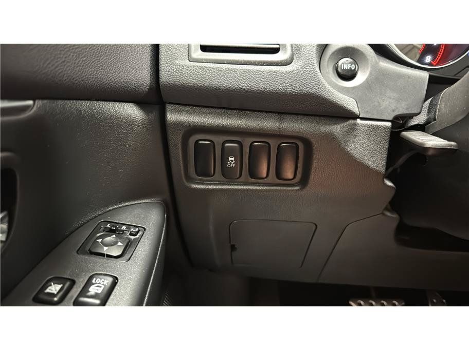 Used 2016 Mitsubishi Outlander Sport SEL FWD image 38