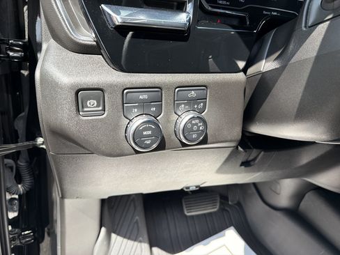 Used 2025 GMC Sierra 1500 Elevation AWD/4WD image 18