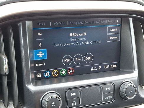 Used 2022 Chevrolet Colorado Z71 AWD/4WD image 17