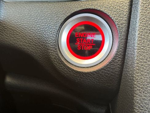 Used 2018 Honda Civic EX-L image 22