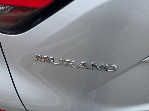 Used 2021 Nissan Murano SV FWD image 14