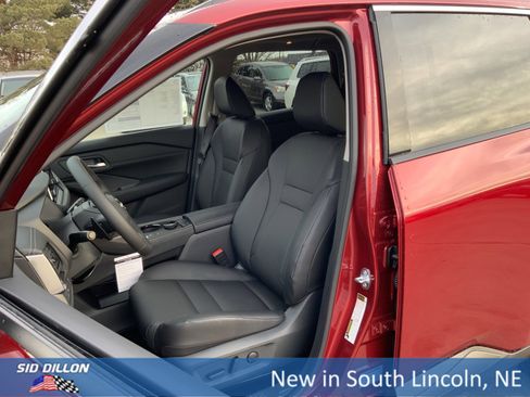 New 2026 Nissan Rogue SV image 9