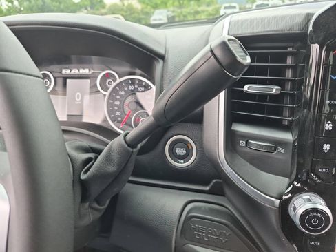 New 2026 RAM 2500 Big Horn AWD/4WD image 11