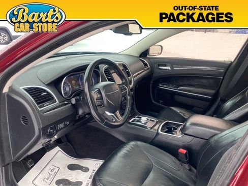 Used 2016 Chrysler 300 Limited RWD image 27
