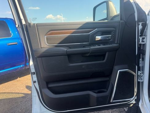 Used 2024 RAM 3500 Laramie w/ Safety Group AWD/4WD image 15