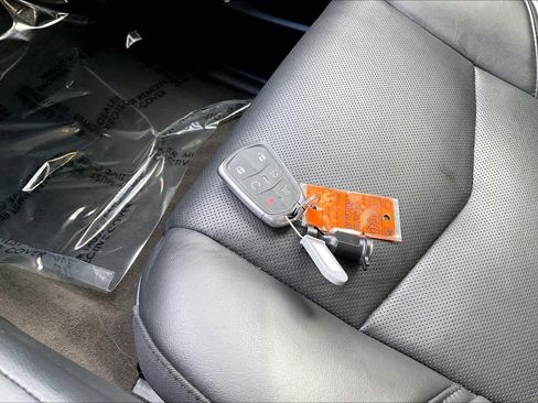 Used 2020 Cadillac Escalade Luxury image 10