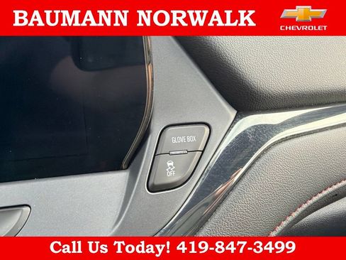 Used 2023 Chevrolet Blazer RS FWD image 39
