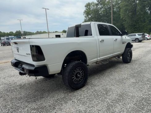 Used 2018 RAM 2500 SLT AWD/4WD image 8