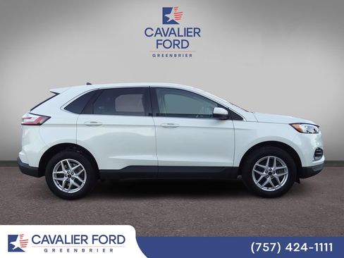 Certified 2023 Ford Edge SEL w/ Convenience Package AWD/4WD image 2