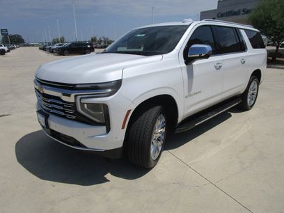 New 2025 Chevrolet Suburban Premier w/ Sun And Tow Package