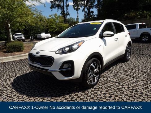Used 2020 Kia Sportage EX image 3