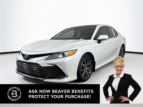 Certified 2023 Toyota Camry XLE FWD image 1