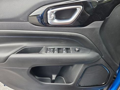 New 2026 Jeep Compass Latitude AWD/4WD image 25