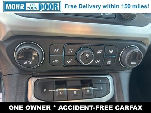 Used 2023 GMC Acadia SLT image 21