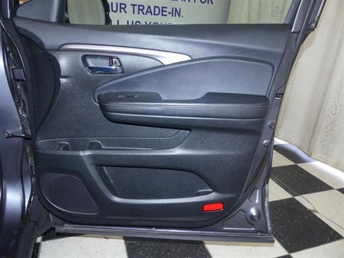 Used 2020 Honda Ridgeline Sport image 25