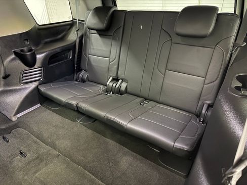 Used 2018 Chevrolet Tahoe LT RWD image 28