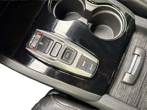 Used 2019 Honda Pilot Touring image 69