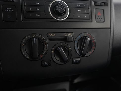 Used 2009 Nissan Versa 1.8 S w/ PWR Pkg image 21