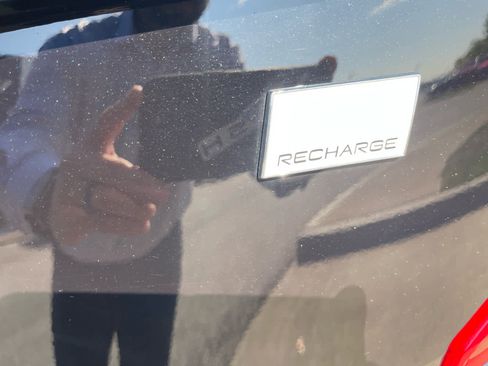 Used 2024 Volvo XC90 T8 Ultimate w/ Protection Package image 7