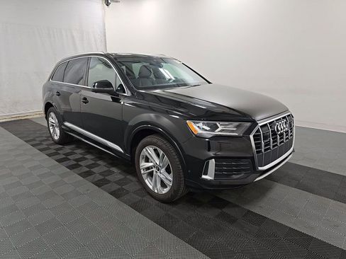 Used 2023 Audi Q7 2.0T Premium w/ Convenience Package AWD/4WD image 2