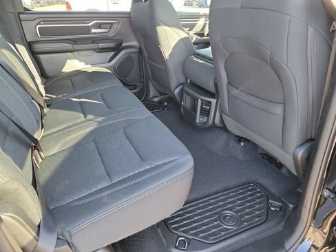 New 2026 RAM 1500 Big Horn AWD/4WD image 14