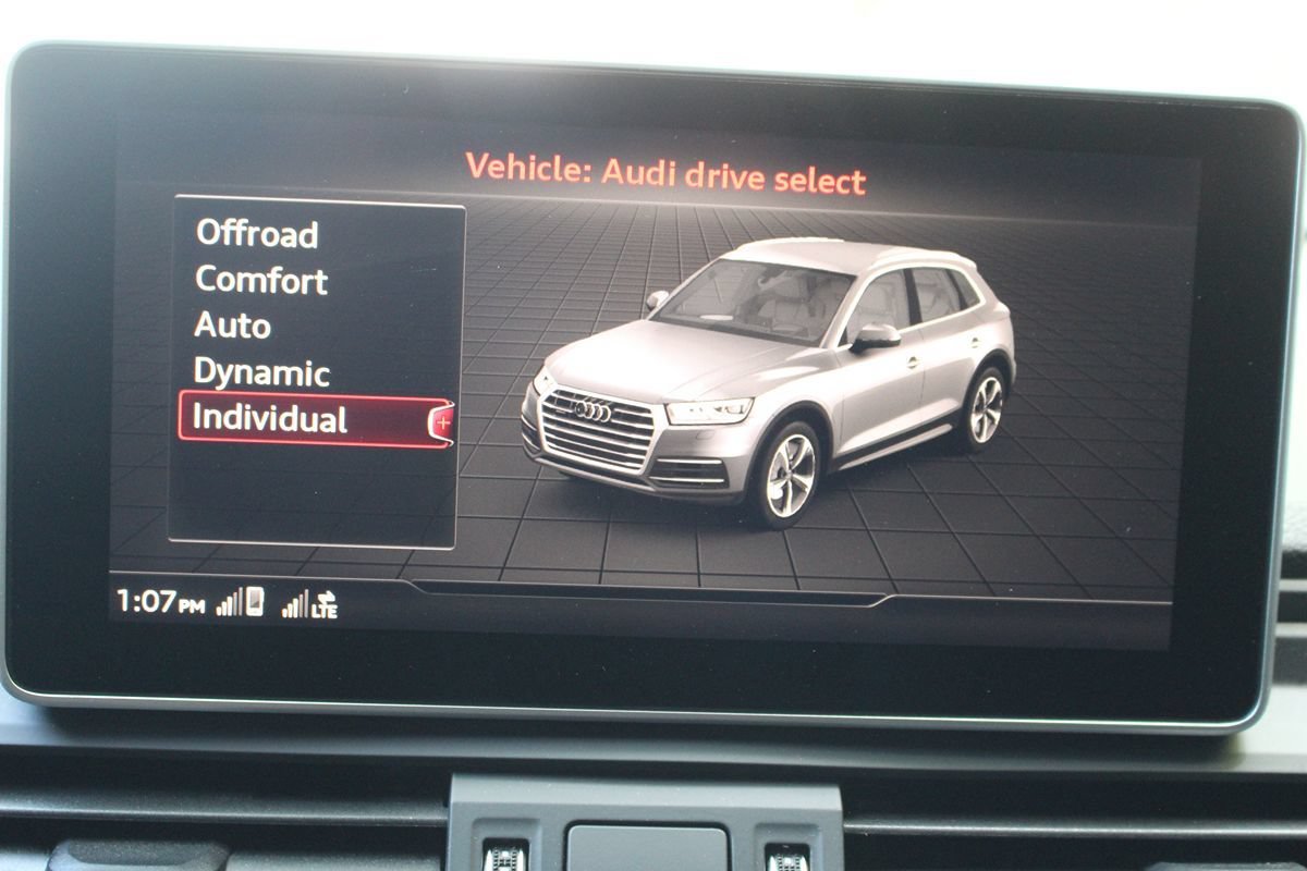 Used 2018 Audi SQ5 Prestige w/ Prestige Package AWD/4WD image 44