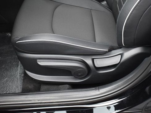 Used 2024 Kia Forte GT-Line w/ GT-Line Premium Package image 11