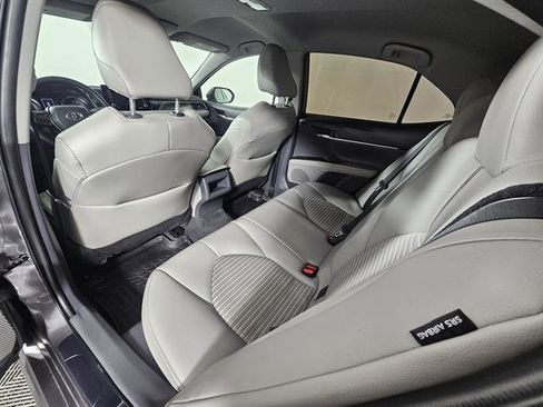 Used 2023 Toyota Camry SE image 22