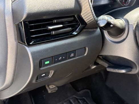 Used 2023 Nissan Sentra SV w/ All-Weather Package FWD image 7