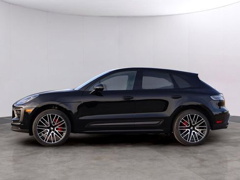 New 2026 Porsche Macan S image 2