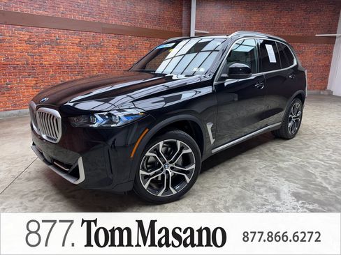 Certified 2026 BMW X5 xDrive40i w/ Climate Comfort Package AWD/4WD image 1