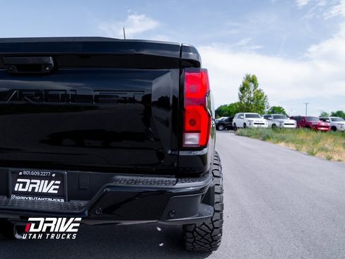 Used 2024 Chevrolet Colorado Z71 image 16