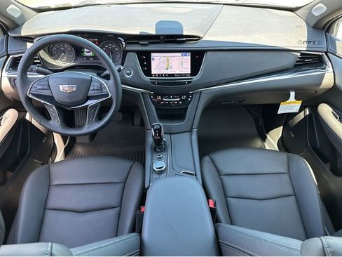 New 2026 Cadillac XT5 Premium Luxury image 14