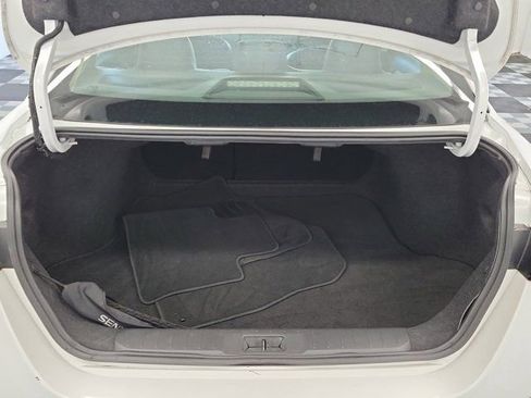 Certified 2023 Nissan Sentra SR w/ SR Premium Package FWD image 10