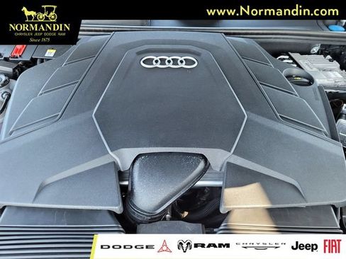 Used 2023 Audi Q8 Premium Plus w/ Premium Plus Package AWD/4WD image 20