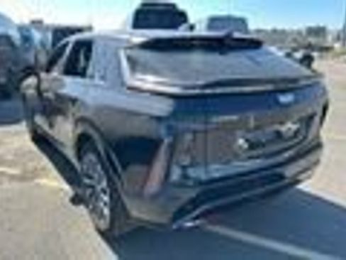 Used 2024 Cadillac Lyriq Sport AWD/4WD image 4