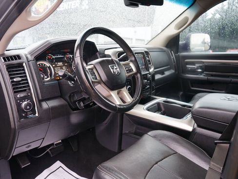 Used 2018 RAM 2500 Laramie w/ Sport Appearance Group image 13