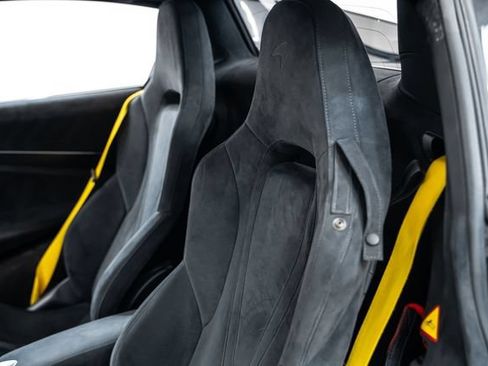 Used 2020 McLaren 720S Spider RWD image 23