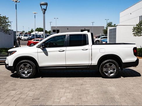 Used 2024 Honda Ridgeline TrailSport image 5