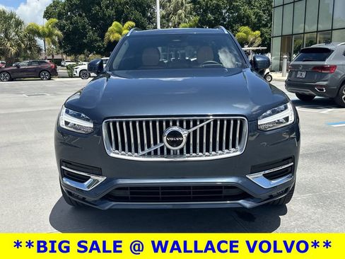 Used 2024 Volvo XC90 B6 Ultimate w/ Protection Package Premier AWD/4WD image 4