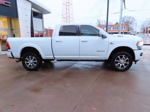 Used 2024 RAM 2500 Limited w/ Safety Group image 9
