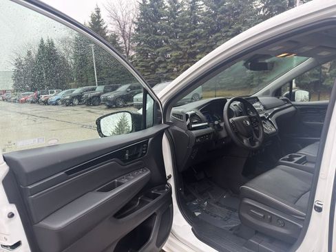 Used 2022 Honda Odyssey Elite image 10
